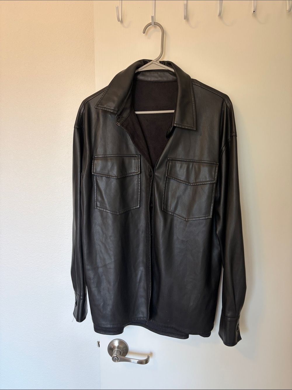 Women’s Black Leather Jacket with Front Flap Pockets